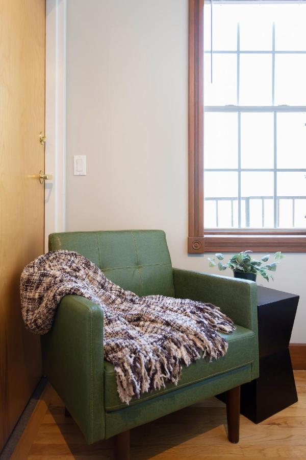 Spacious Stay Near Yale In Downtown ニューヘイブン エクステリア 写真